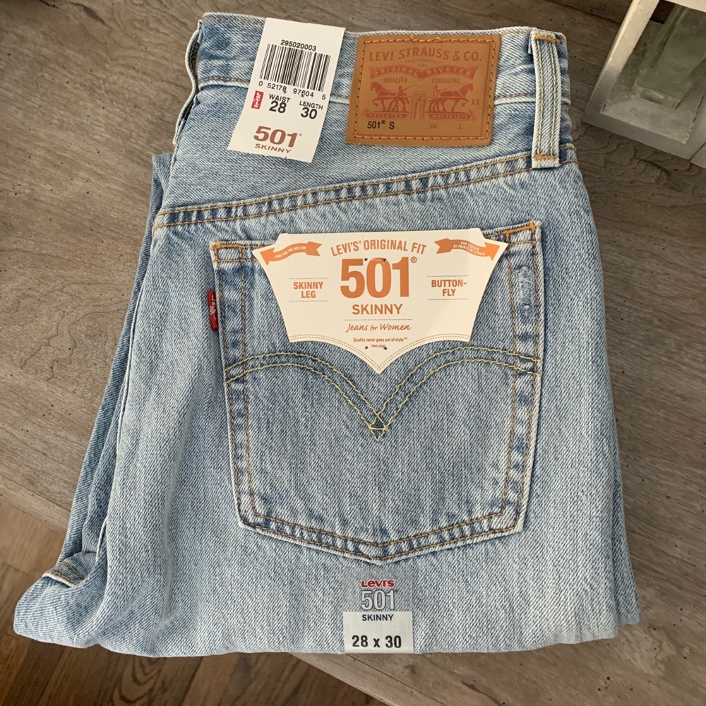 Levi’s 501 Skinny Jeans